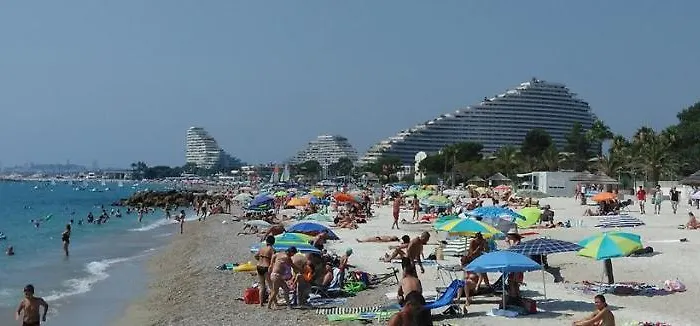 Fame - Marina Baie Des Anges Villeneuve-Loubet